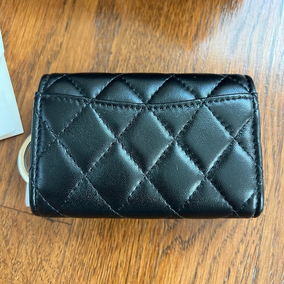 AUTH BNWT CHANEL Black Quilted Key Holder - Picture 3 of 9